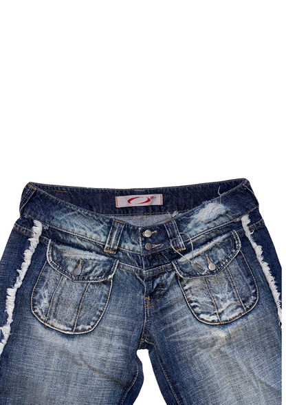 Low waisted jeans